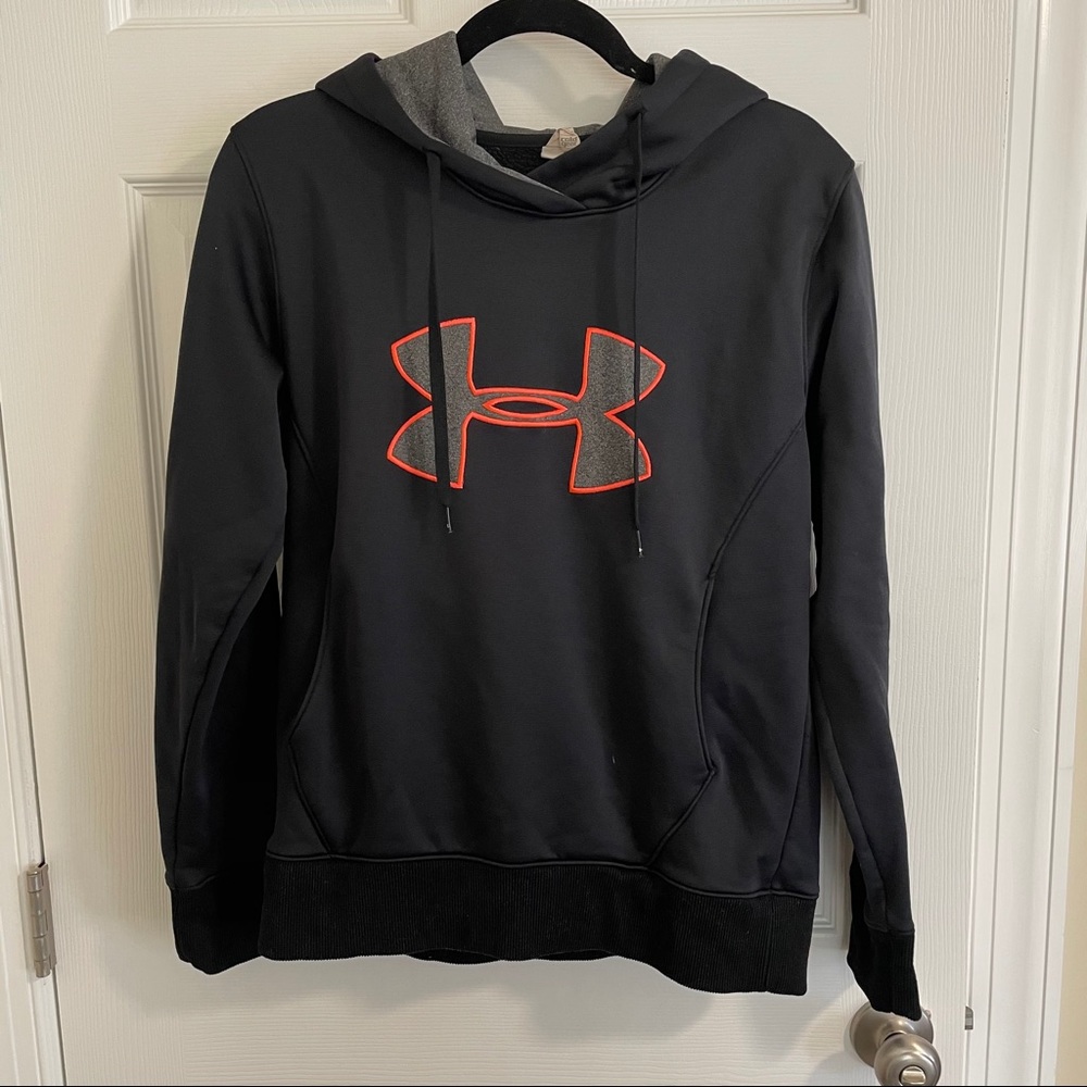 Under armour black hoodie sweatshirt